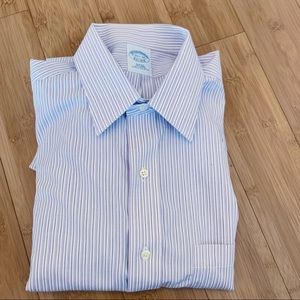 Noniron Pink and white striped dress shirt 33 15.5